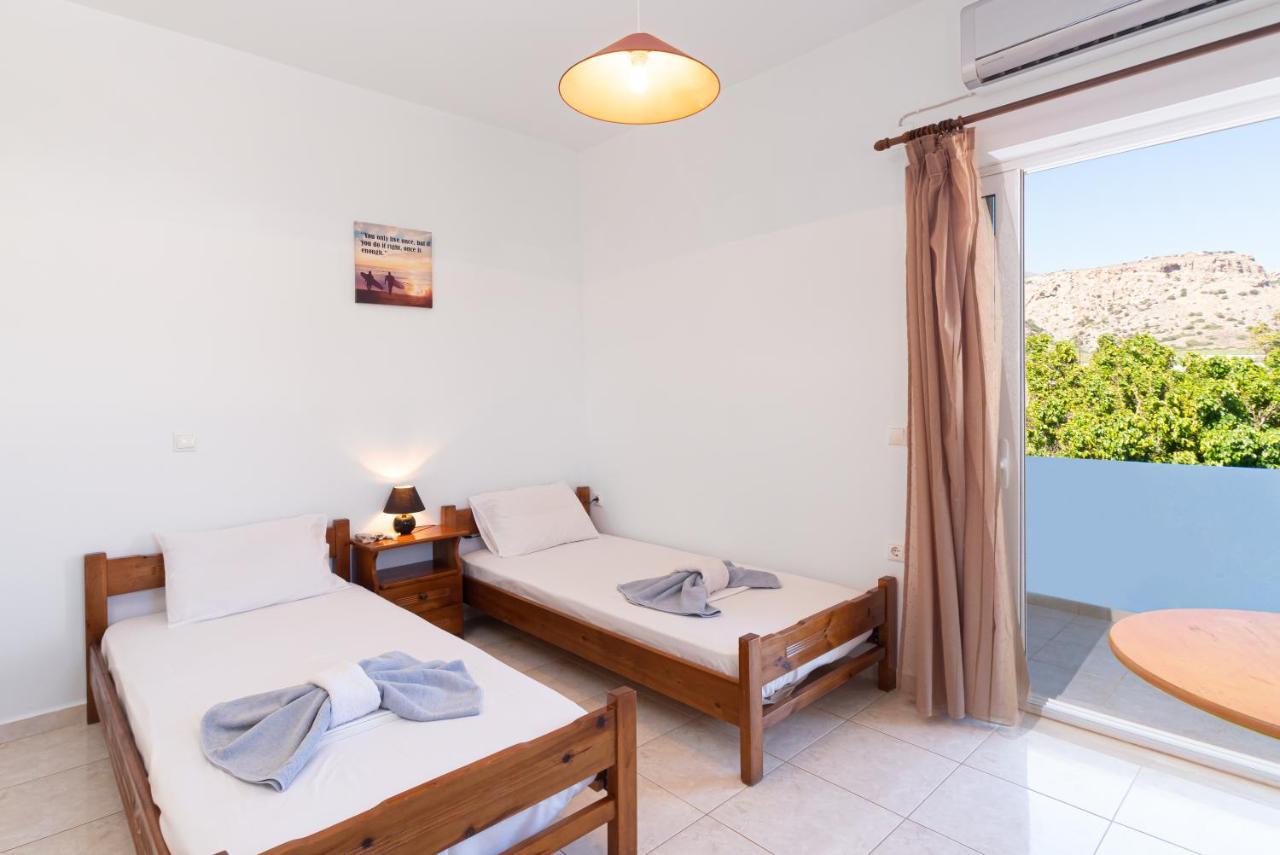 Ferienwohnung Boggi Goudhouros Exterior foto
